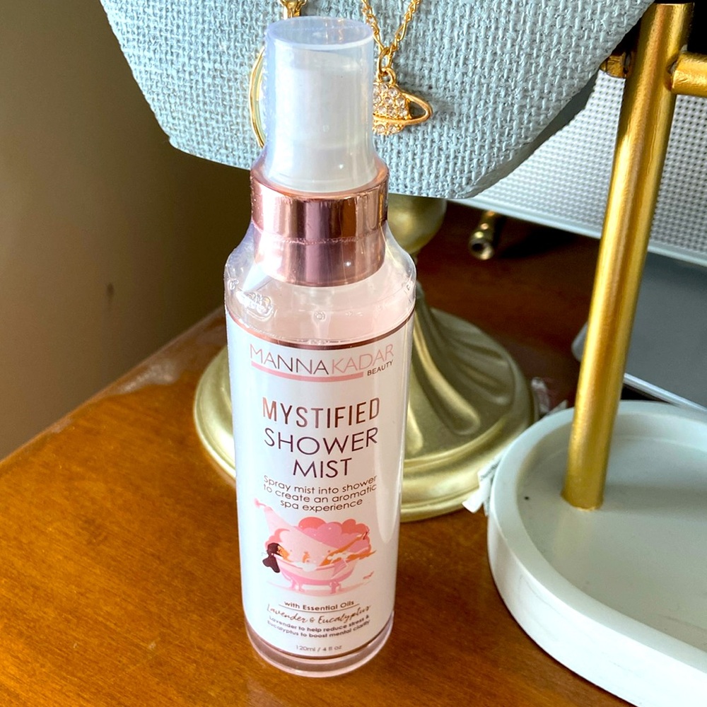 🆕 Manna Kadar mystified shower mist lavender & eucalyptus.